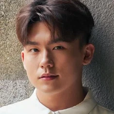Robert Hung