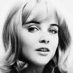 Sue Lyon