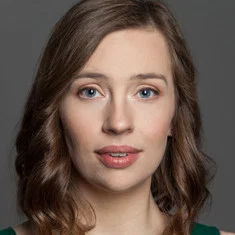 Lauren Marshall