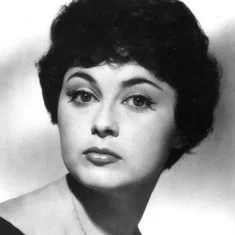 Эльма Карлова