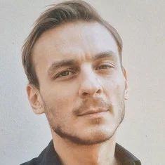 Александр Медведев