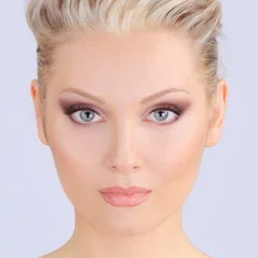 Лена Ленина