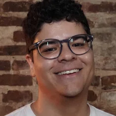 Eduardo Santiago