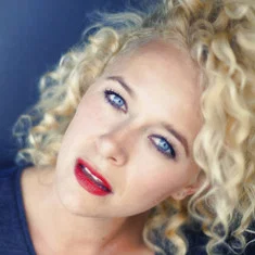 Louise Kilhof