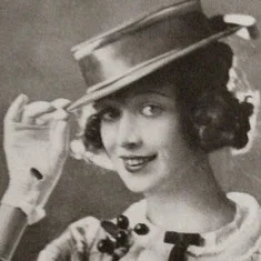 Esther Howard