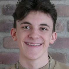 Léo Giroux