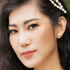 Kim Phượng
