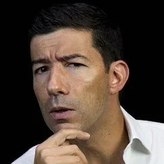 Tiago Dores