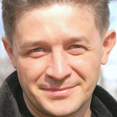 Роман Фролов