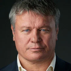 Олег Тактаров