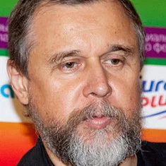Андрей Эшпай