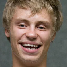 Александр Головин