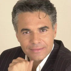 Agustín Bravo