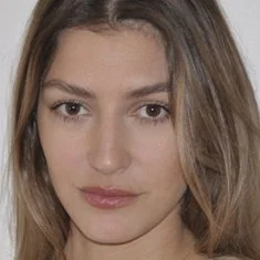 Laura Auclair