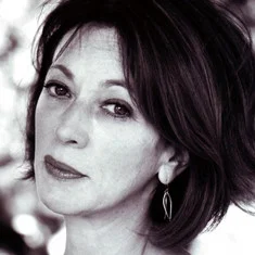 Marcia Firesten