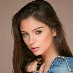 Ariana Saavedra