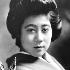 Tsuru Aoki