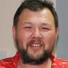 Адриан Сахалтуев