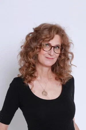 Dyanne White