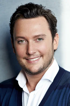 Tino Martin