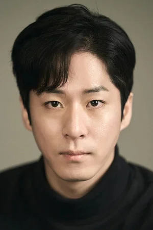 Фото: Lee Jun-i