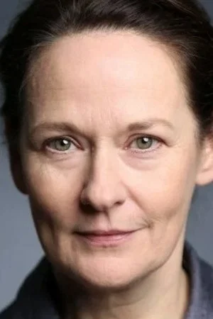 Beatrice Comins
