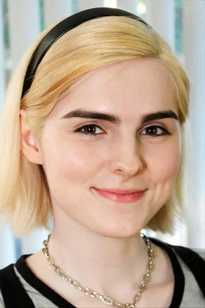 Ella Hollywood