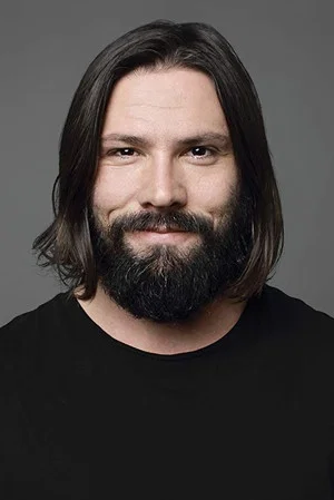 Эдриан Коллинз