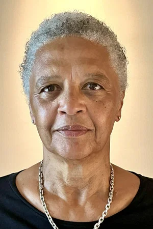 Angela Bruce