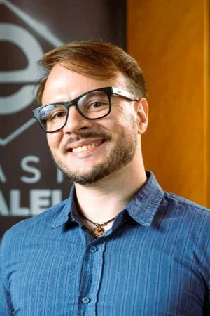 Henrique B. Omegna