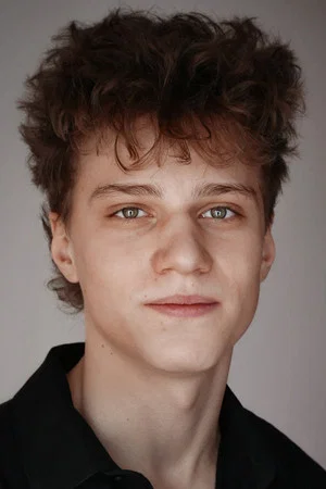 Adam Buš