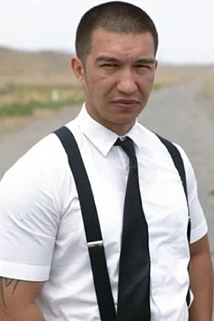 Али Кхан