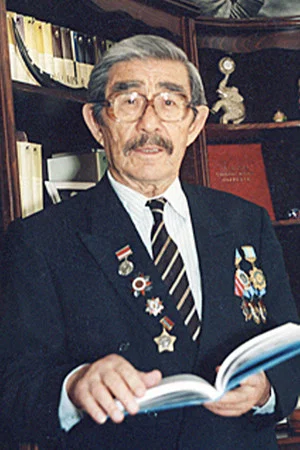 Каукен Кенжетаев