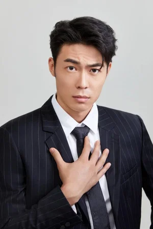 Ling	Zitong