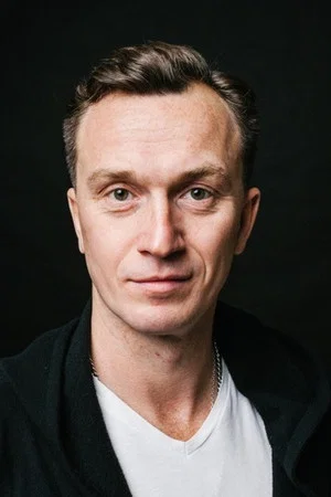 Денис Старков