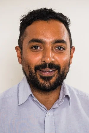 Mo Hussein