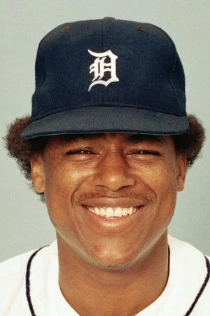 Фото: Lou Whitaker