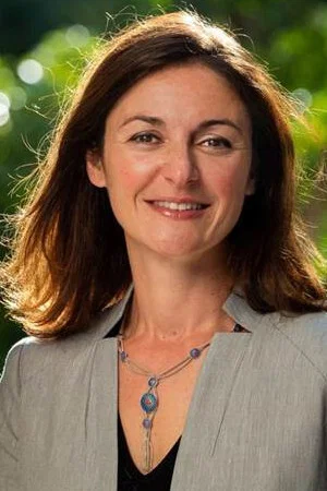 Feryal Özel