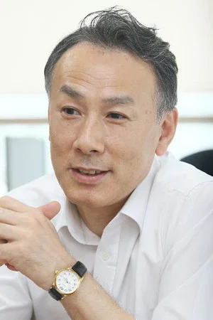 Kim Hee-yeol
