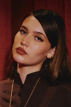 Sienna Spiro