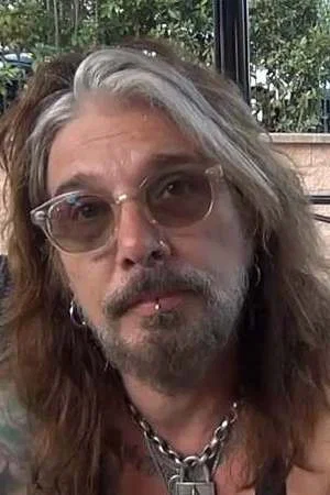 Фото: John Corabi