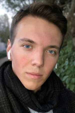 Кирилл Зазулин