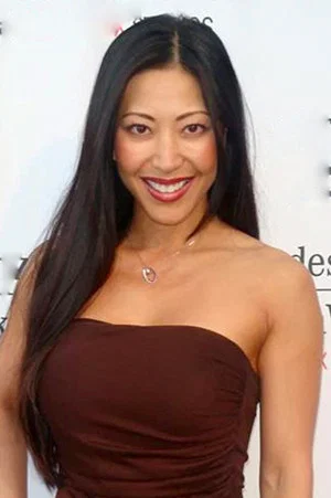 Toni Lee