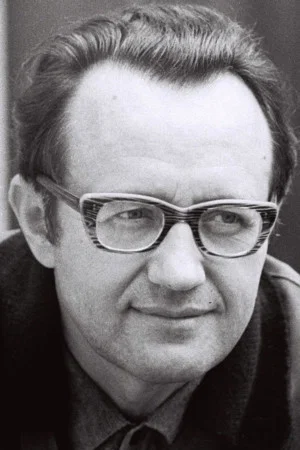 Александр Адамович