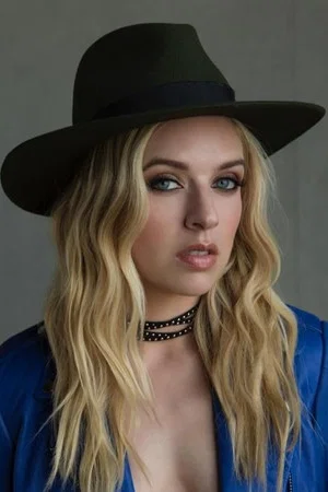 Фото: ZZ Ward