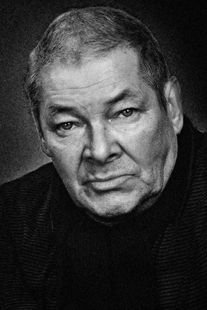 Юрий Перов