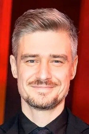 Константин Золотарёв