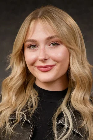 Аливия Элин Линд