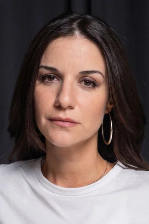 Anya Louanachi