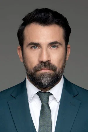 Кимон Курис